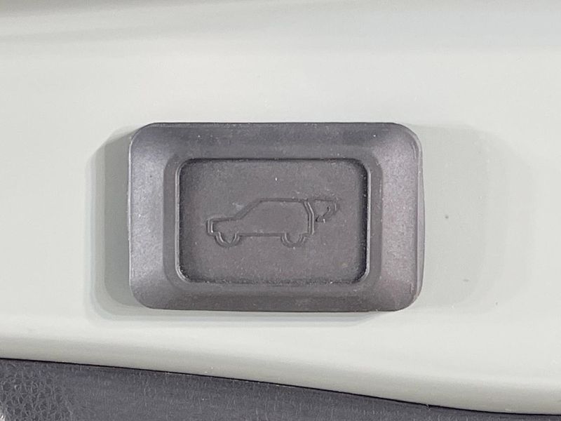 2024 Toyota RAV4 6AA-AXAH54 (UW-6a90fac492ece)[26]