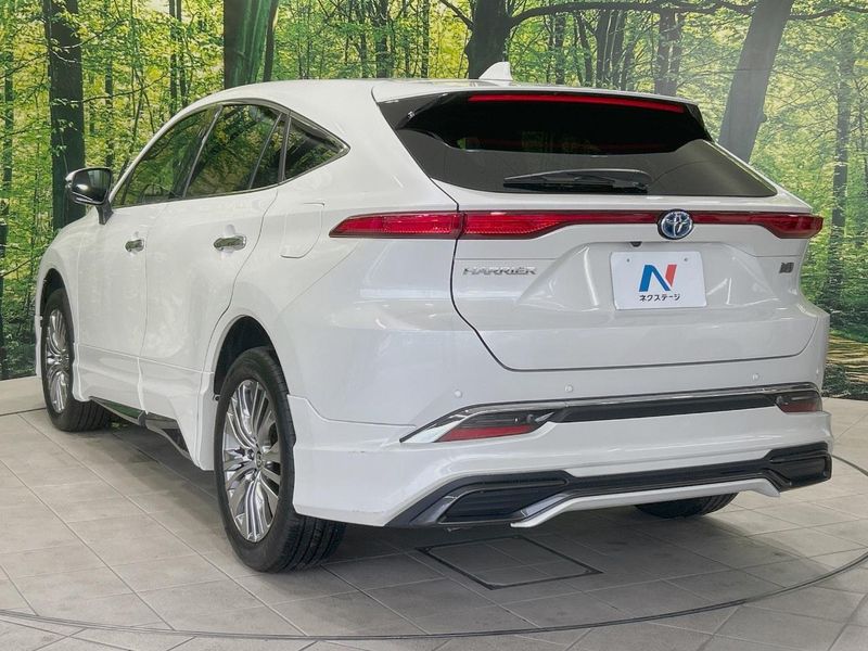 2021 Toyota Harrier Hybrid 6AA-AXUH80 (UW-6a90facae7644)[13]