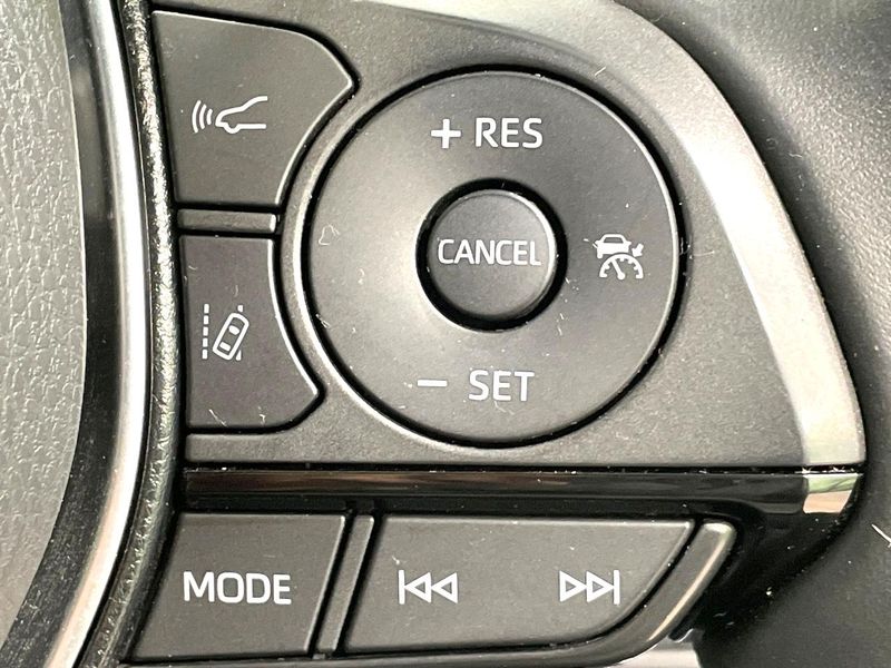 2023 Toyota Harrier Hybrid 6AA-AXUH80 (UW-6a90facfd3918)[16]