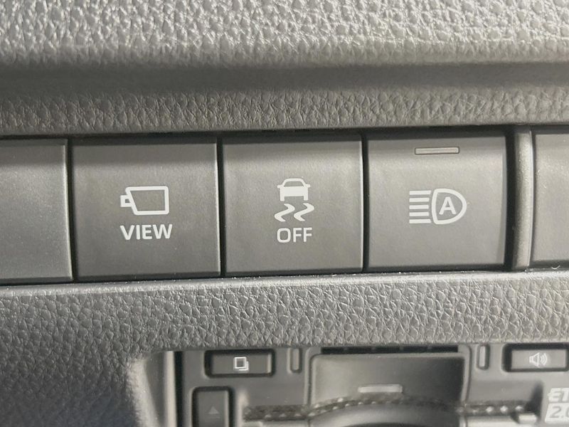 2024 Toyota Harrier Hybrid 6AA-AXUH80 (UW-6a90fad087319)[26]