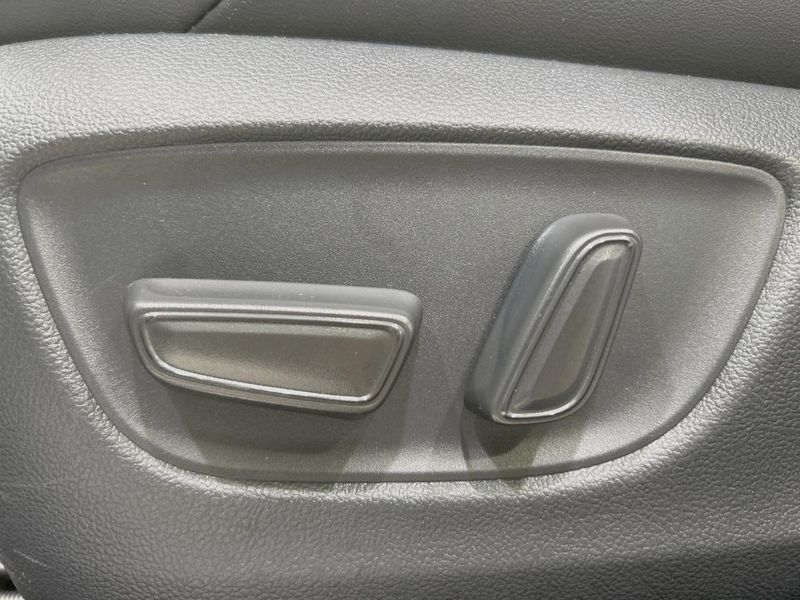 2024 Toyota Harrier Hybrid 6AA-AXUH80 (UW-6a90fad087319)[4]