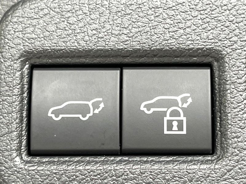 2024 Toyota Harrier Hybrid 6AA-AXUH80 (UW-6a90fad16fefa)[19]