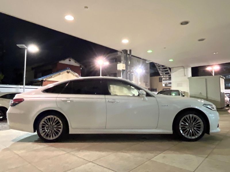 2018 Toyota Crown Hybrid 6AA-AZSH20 (UW-6a90fae10c83e)[21]