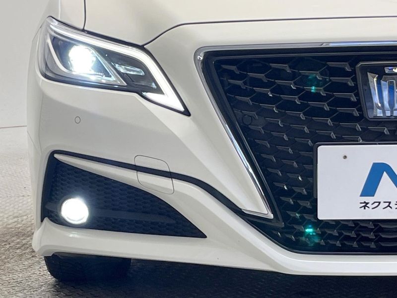 2020 Toyota Crown Hybrid 6AA-AZSH20 (UW-6a90fae3e8fb7)[11]