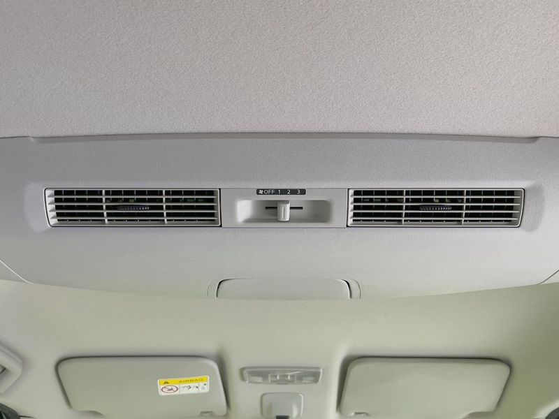 2014 Mitsubishi eK Space DBA-B11A (UW-6a90faec313d2)[11]