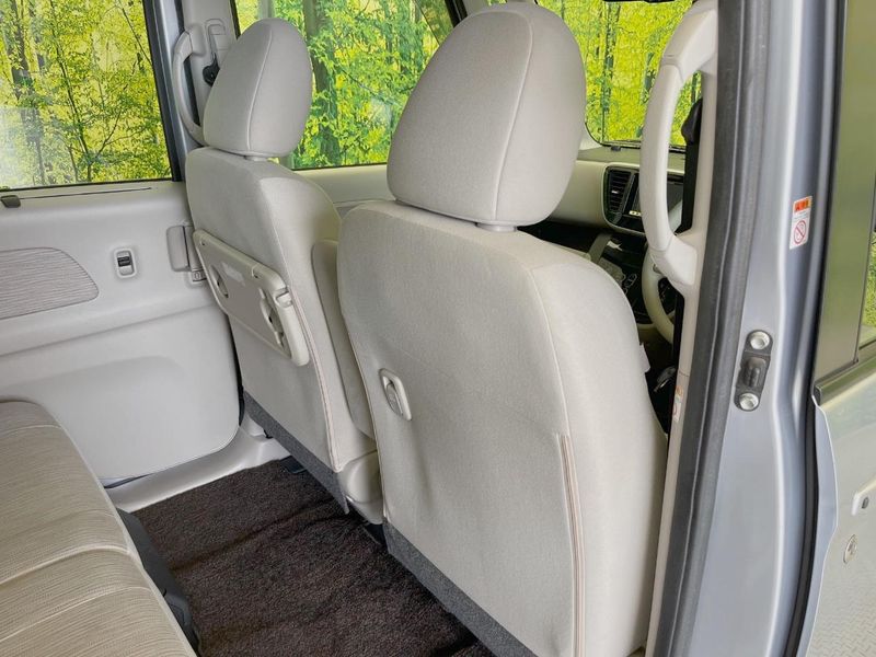 2014 Mitsubishi eK Space DBA-B11A (UW-6a90faec313d2)[8]