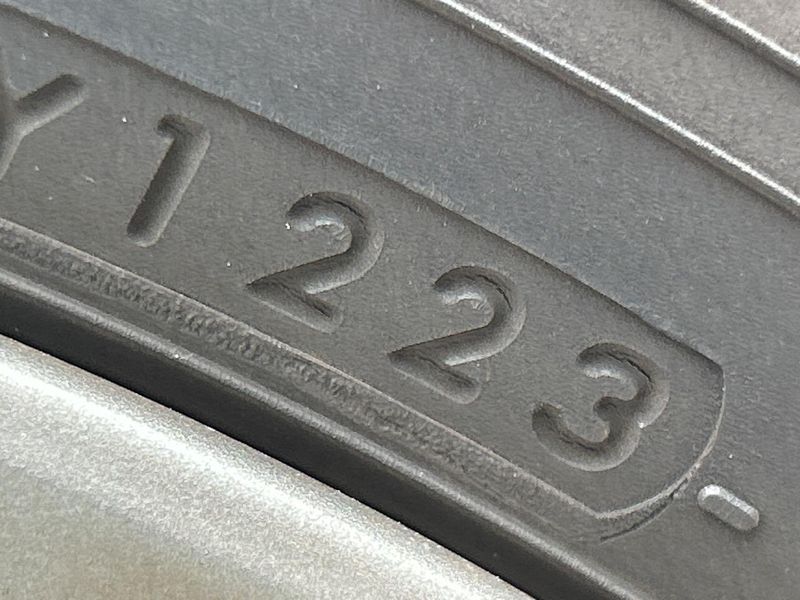 2013 Subaru Legacy Outback DBA-BRM (UW-6a90fb219e134)[10]