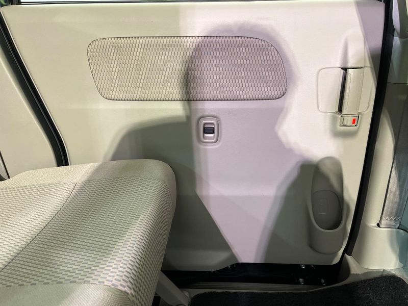 2019 Suzuki Every Wagon ABA-DA17W (UW-6a90fb311bddf)[17]