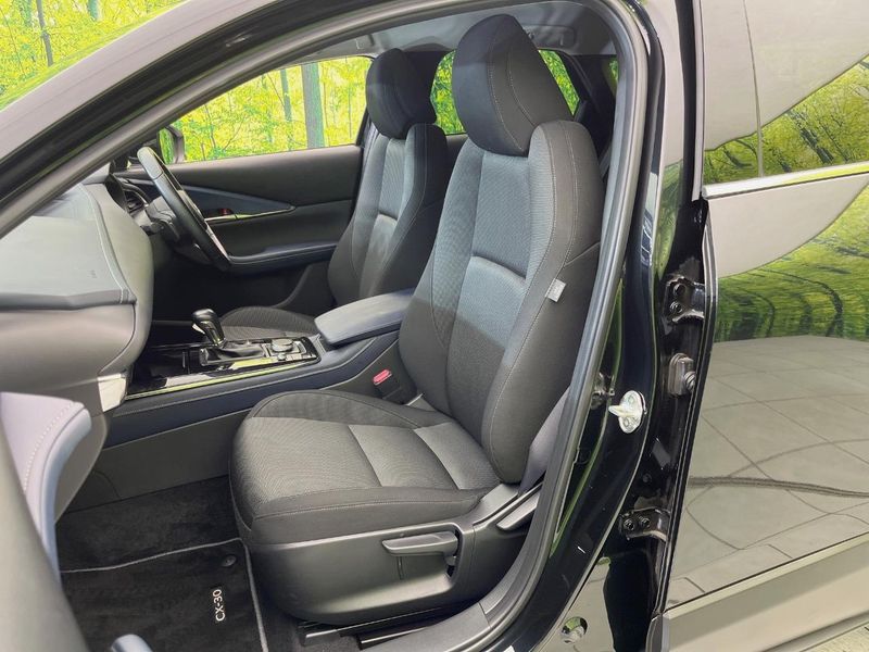2021 Mazda CX-30 5BA-DMEP (UW-6a90fb3e7043a)[16]