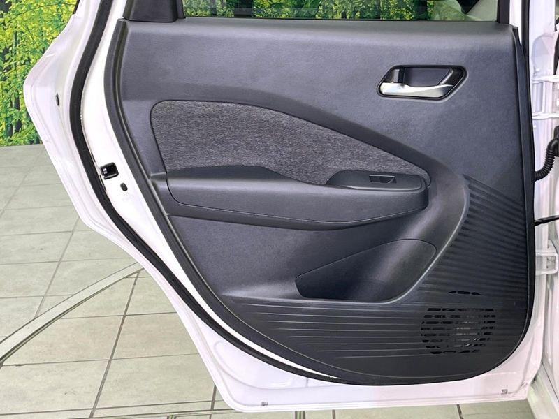 2022 Nissan Aura 6AA-FE13 (UW-6a90fb4f99611)[15]