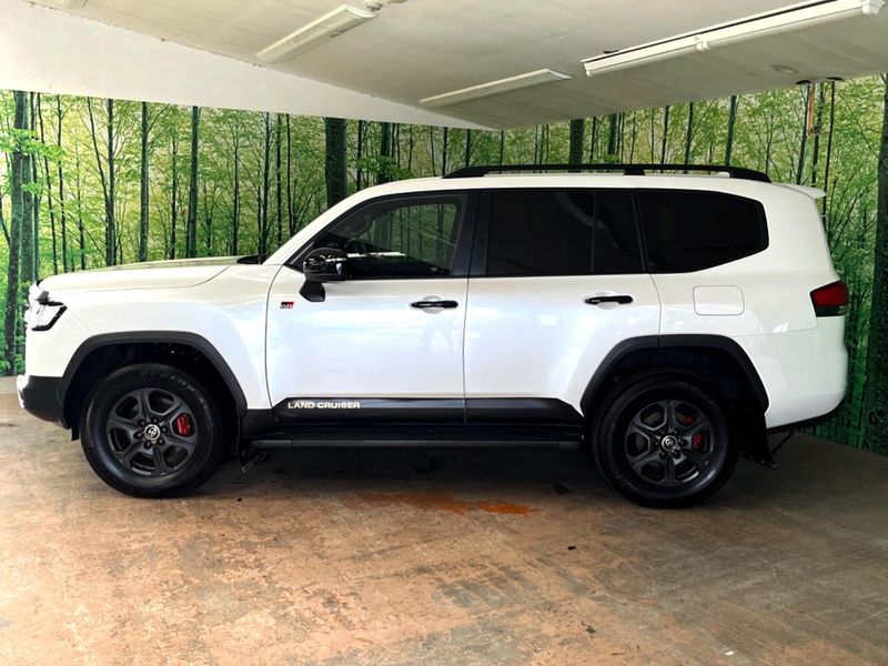 2023 Toyota Land Cruiser 3DA-FJA300W (UW-6a90fb54f364c)[16]