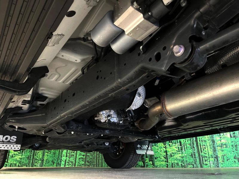 2023 Toyota Land Cruiser 3DA-FJA300W (UW-6a90fb54f364c)[29]