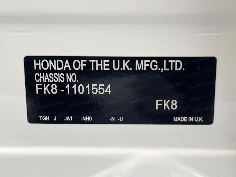 2018 Honda Civic DBA-FK8 (UW-6a90fb56c6392)[1]