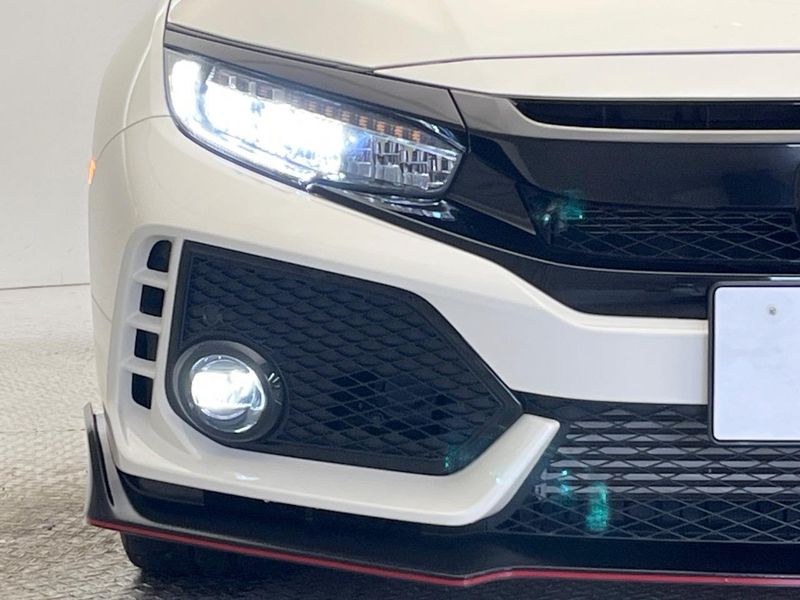 2018 Honda Civic DBA-FK8 (UW-6a90fb56c6392)[11]