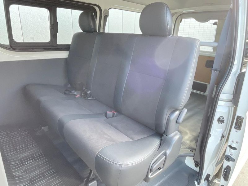2025 Toyota Hiace Van 3DF-GDH206V (UW-6a90fb664c41e)[10]