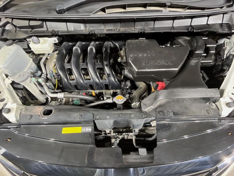 2017 Nissan Serena DAA-GFC27 (UW-6a90fb6f9396c)[24]