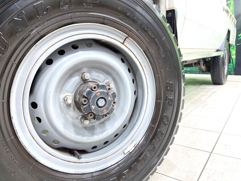 2014 Toyota Land Cruiser 70 CBF-GRJ79K (UW-6a90fb8b31bb7)[12]