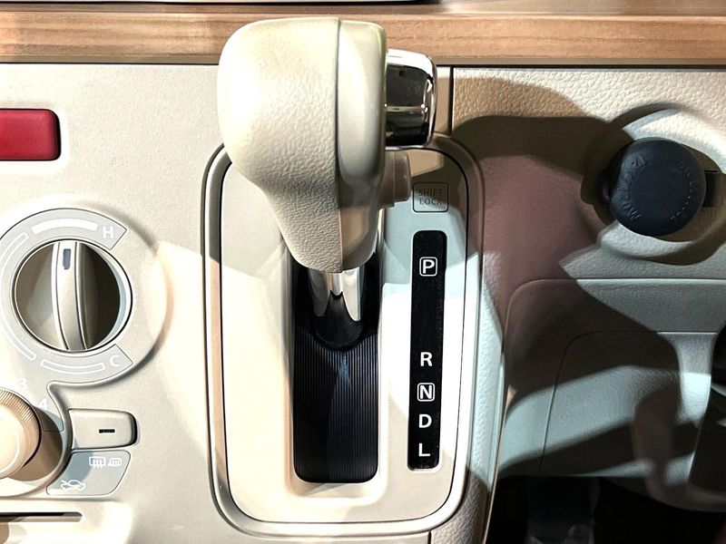 2018 Suzuki ALTO Lapin DBA-HE33S (UW-6a90fbb570466)[15]