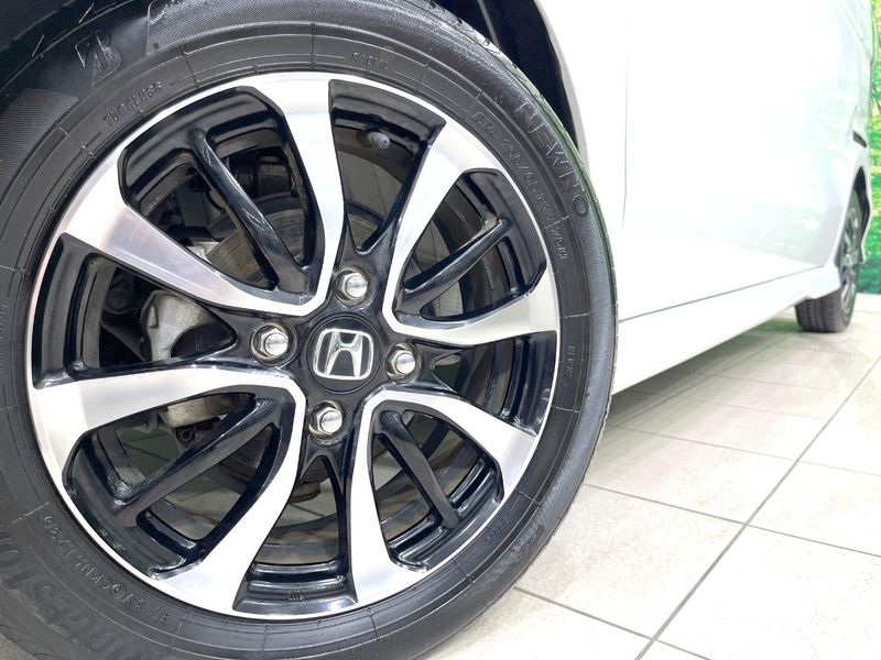 2020 Honda N-BOX CUSTOM 6BA-JF3 (UW-6a90fbefe2066)[12]