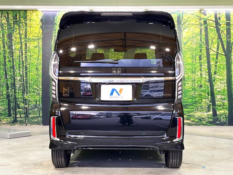2018 Honda N-BOX CUSTOM DBA-JF3 (UW-6a90fbf34af7d)[10]