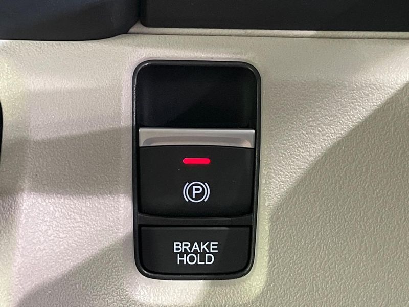 2024 Honda N-BOX 6BA-JF5 (UW-6a90fc0ea4bbc)[29]