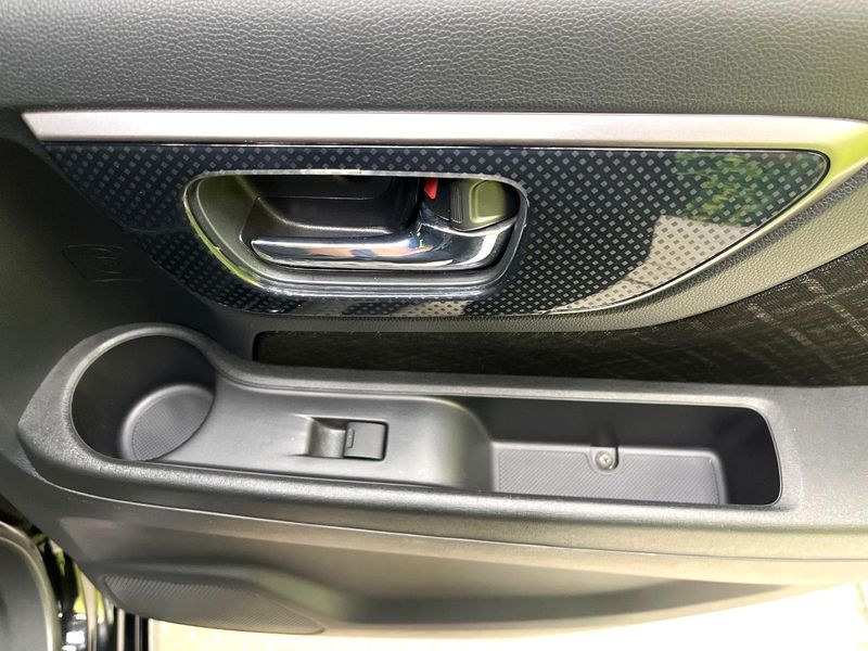 2018 Honda N-WGN Custom DBA-JH1 (UW-6a90fc281b674)[12]