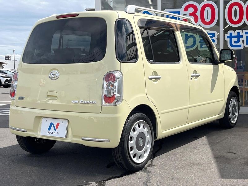 2013 Daihatsu Mira Cocoa DBA-L675S (UW-6a90fc543010a)[14]