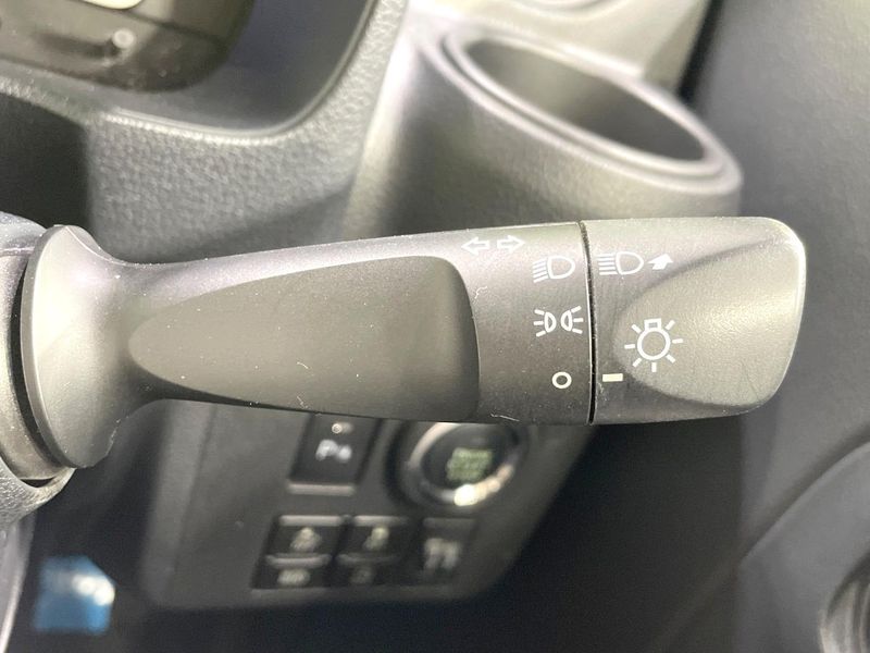 2018 Daihatsu Mira Tocot DBA-LA550S (UW-6a90fc69069e4)[29]