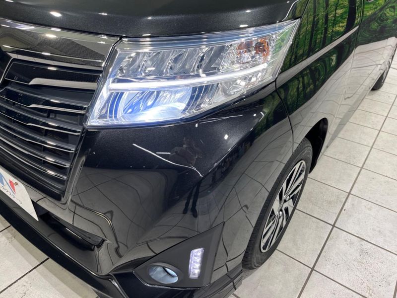 2017 Toyota Roomy DBA-M900A (UW-6a90fca25041f)[21]