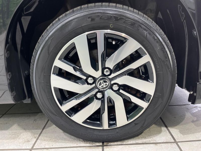 2017 Toyota Roomy DBA-M900A (UW-6a90fca25041f)[19]