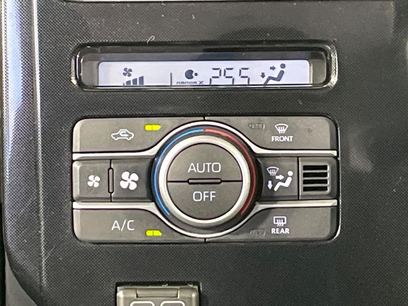 2023 Toyota Roomy 5BA-M900A (UW-6a90fcabf2c76)[24]