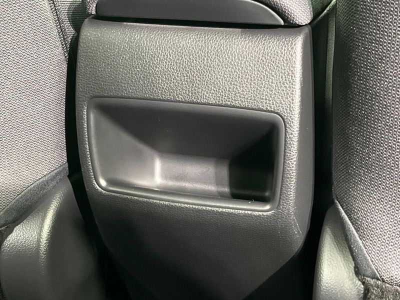 2024 Toyota Corolla Cross 4BA-MXGA10 (UW-6a90fd21cc06b)[28]