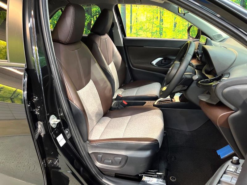 2022 Toyota Yaris Cross 6AA-MXPJ10 (UW-6a90fd29e9f09)[26]
