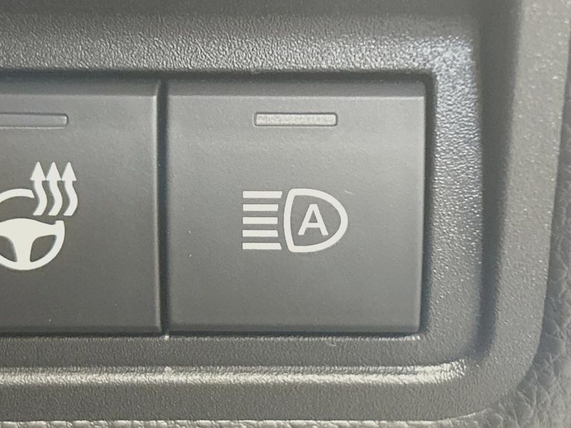 2024 Toyota Yaris Cross 6AA-MXPJ10 (UW-6a90fd31f2d44)[23]