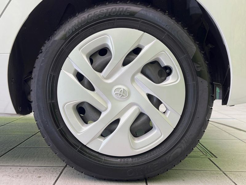 2022 Toyota Aqua 6AA-MXPK11 (UW-6a90fd39b37fc)[9]