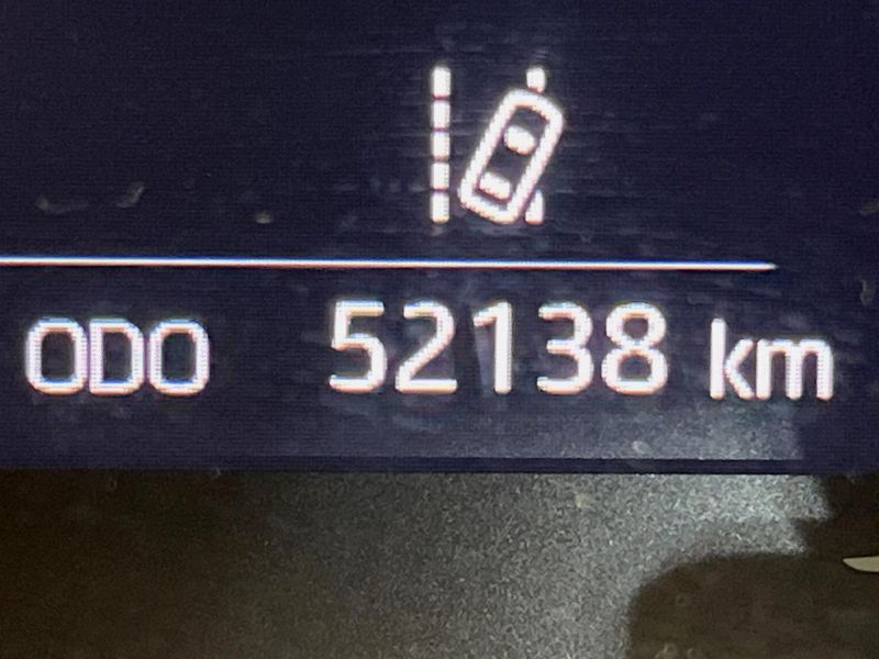 2022 Toyota Aqua 6AA-MXPK11 (UW-6a90fd39b37fc)[2]