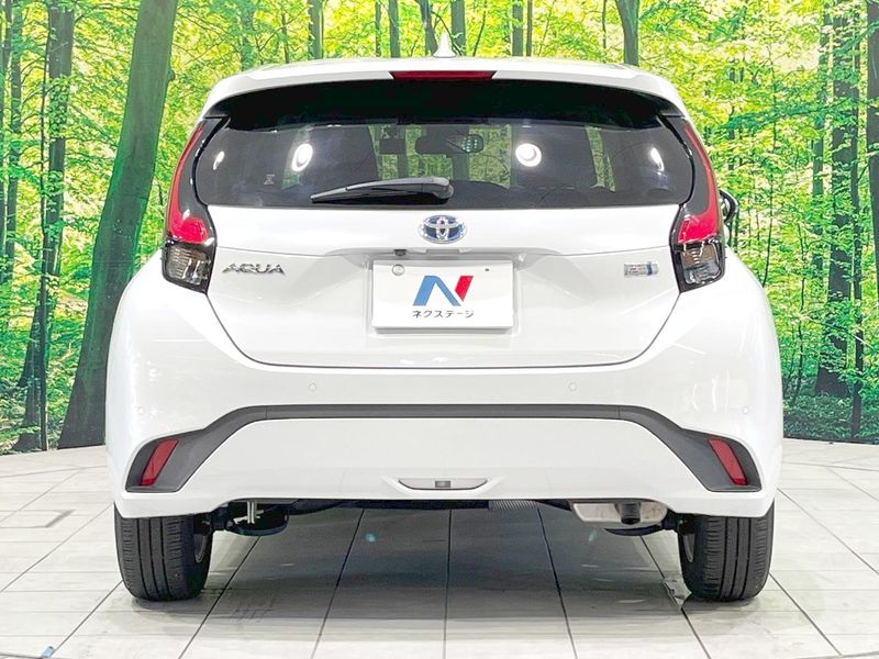 2023 Toyota Aqua 6AA-MXPK11 (UW-6a90fd3a6fc09)[10]