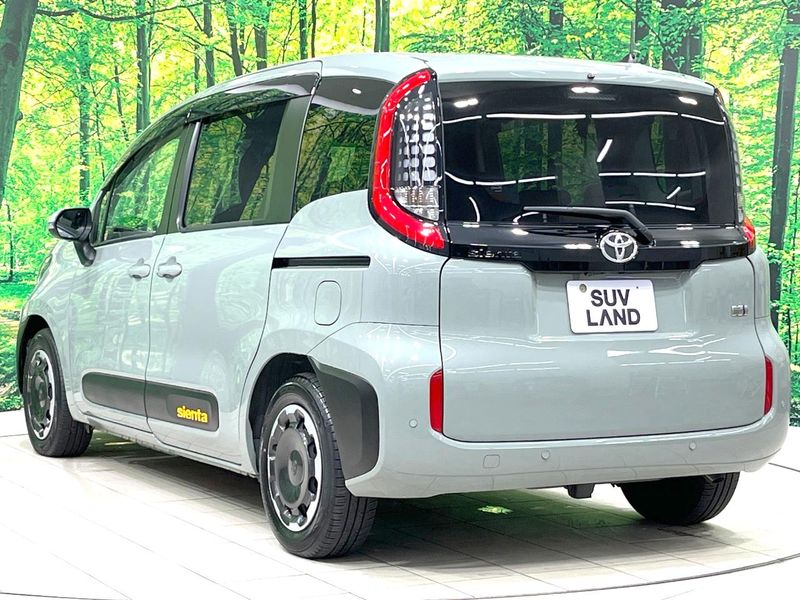 2023 Toyota Sienta 6AA-MXPL10G (UW-6a90fd4062ebf)[11]
