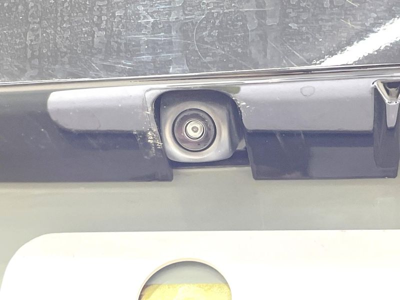 2023 Toyota Sienta 6AA-MXPL10G (UW-6a90fd4062ebf)[22]