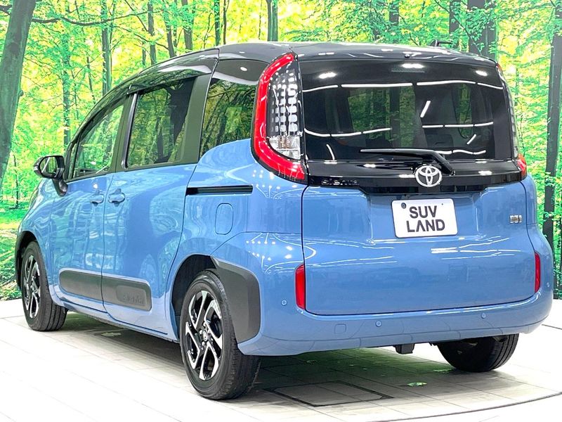 2023 Toyota Sienta 6AA-MXPL10G (UW-6a90fd42785b3)[10]