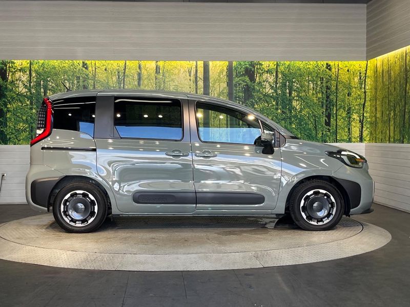 2025 Toyota Sienta 6AA-MXPL10G (UW-6a90fd452c8f2)[22]