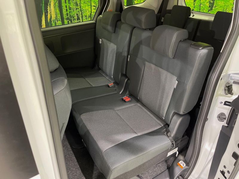 2026 Toyota Sienta 6AA-MXPL10G (UW-6a90fd46a5d39)[23]