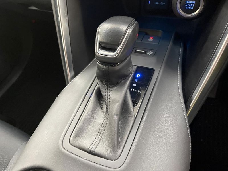 2022 Toyota Harrier 6BA-MXUA80 (UW-6a90fd4e8943c)[19]