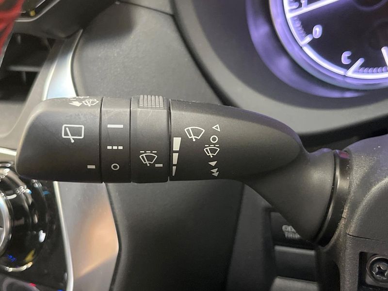 2022 Toyota Harrier 6BA-MXUA80 (UW-6a90fd4e8943c)[12]