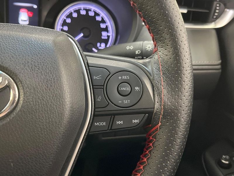 2022 Toyota Harrier 6BA-MXUA80 (UW-6a90fd4e8943c)[13]