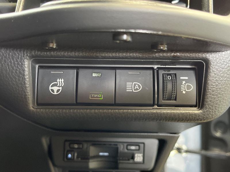 2023 Toyota Prius 6AA-MXWH60 (UW-6a90fd5762e13)[26]