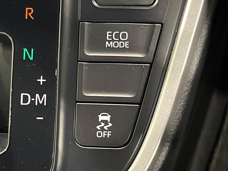 2022 Toyota Noah 6BA-MZRA90W (UW-6a90fd5fbf182)[18]