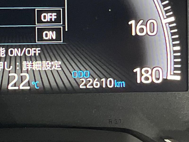 2022 Toyota Noah 6BA-MZRA90W (UW-6a90fd5fbf182)[2]