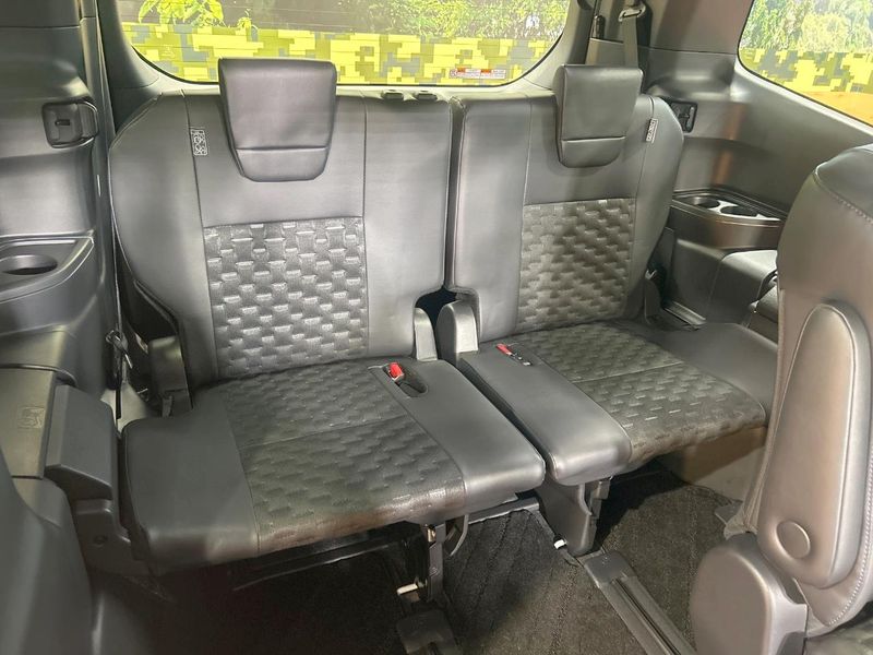2024 Toyota Voxy 6BA-MZRA90W (UW-6a90fd670d384)[20]