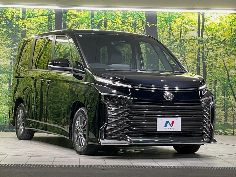 2025 Toyota Voxy 6BA-MZRA90W (UW-6a90fd680bc3a)[6]